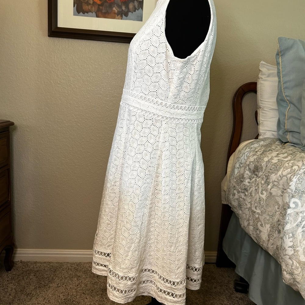 Calvin Klein White Eyelet A Line Dress. Size 12. NWOTGS. - Picture 8 of 12